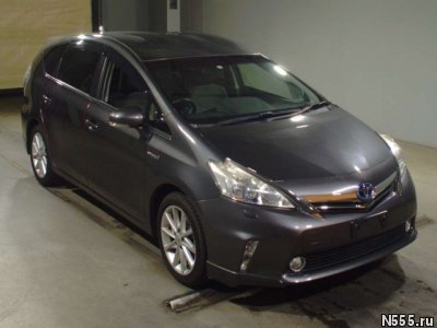 Минивэн 7 мест гибрид Toyota Prius Alpha ZVW40W